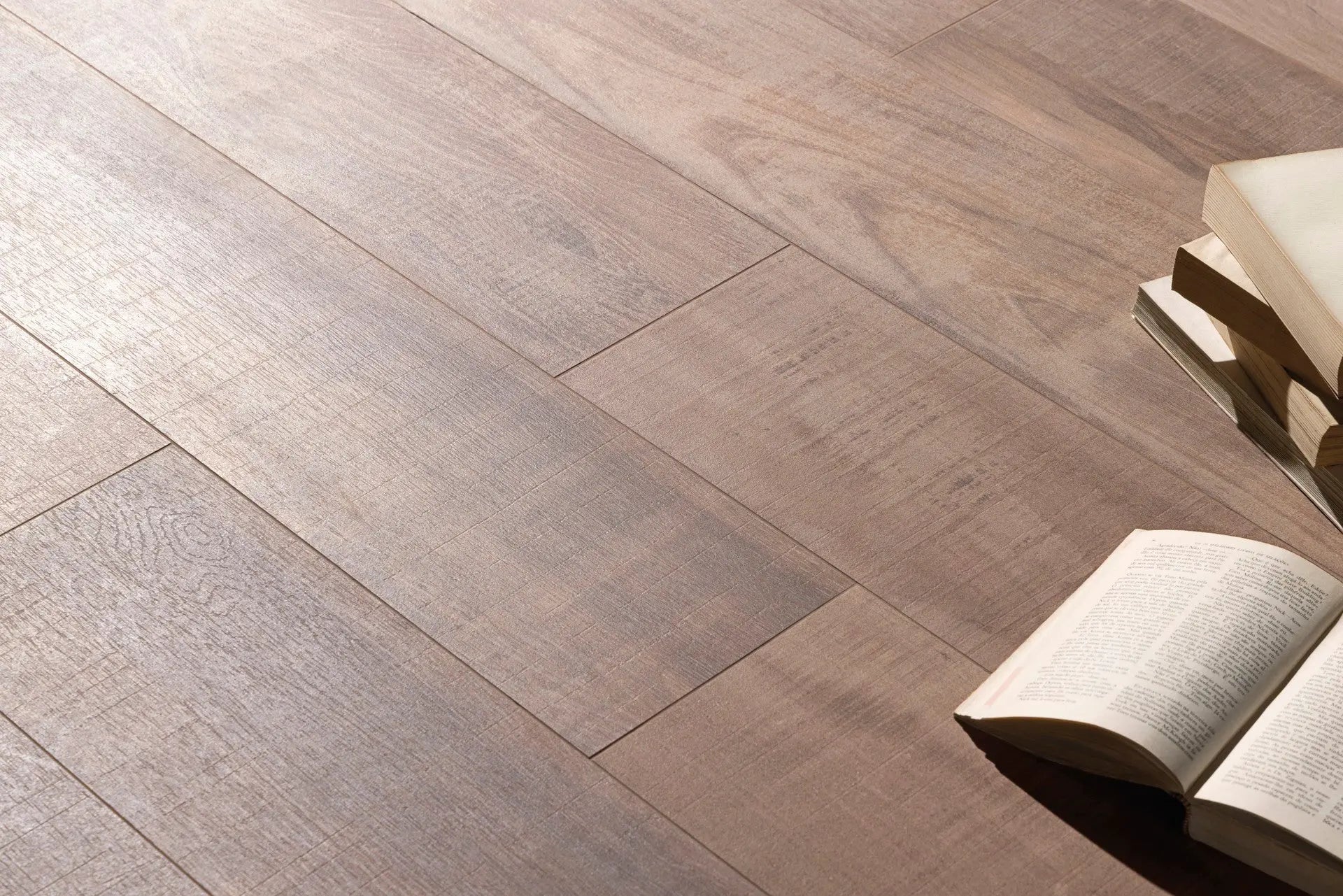 Wood-Look Architectural Ceramic Products